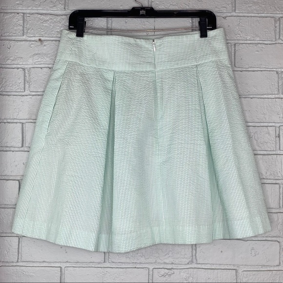 Lauren James Seersucker Skirt Size Large Like New - Picture 5 of 7